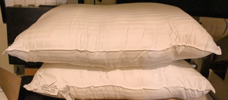 California Design Den Luxury Stomach Pillows for Side Sleepers Reviews